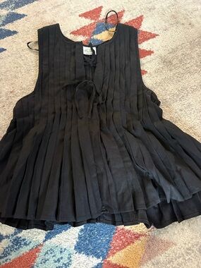 New Mix Black Pleated Tie-Front Sleeveless Top